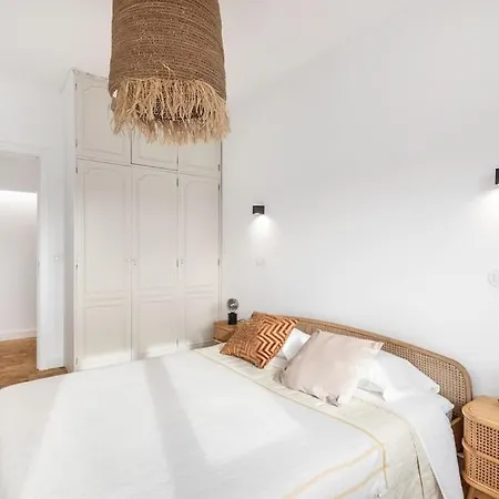 Apartment T3 Rossio No Centro Historico
