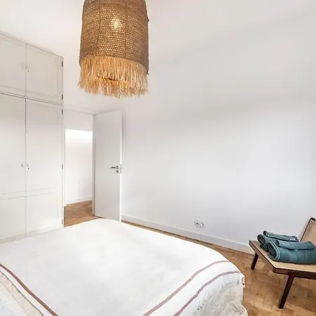 Apartment T3 Rossio No Centro Historico