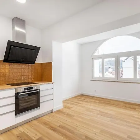 Apartment T3 Rossio No Centro Historico Alcobaca
